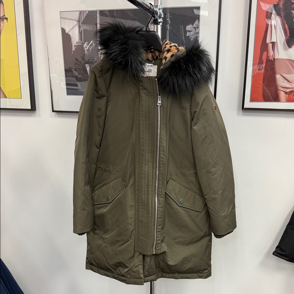 Diane Von Furstenberg Khaki Puffer Jacket With Black Fur Spl